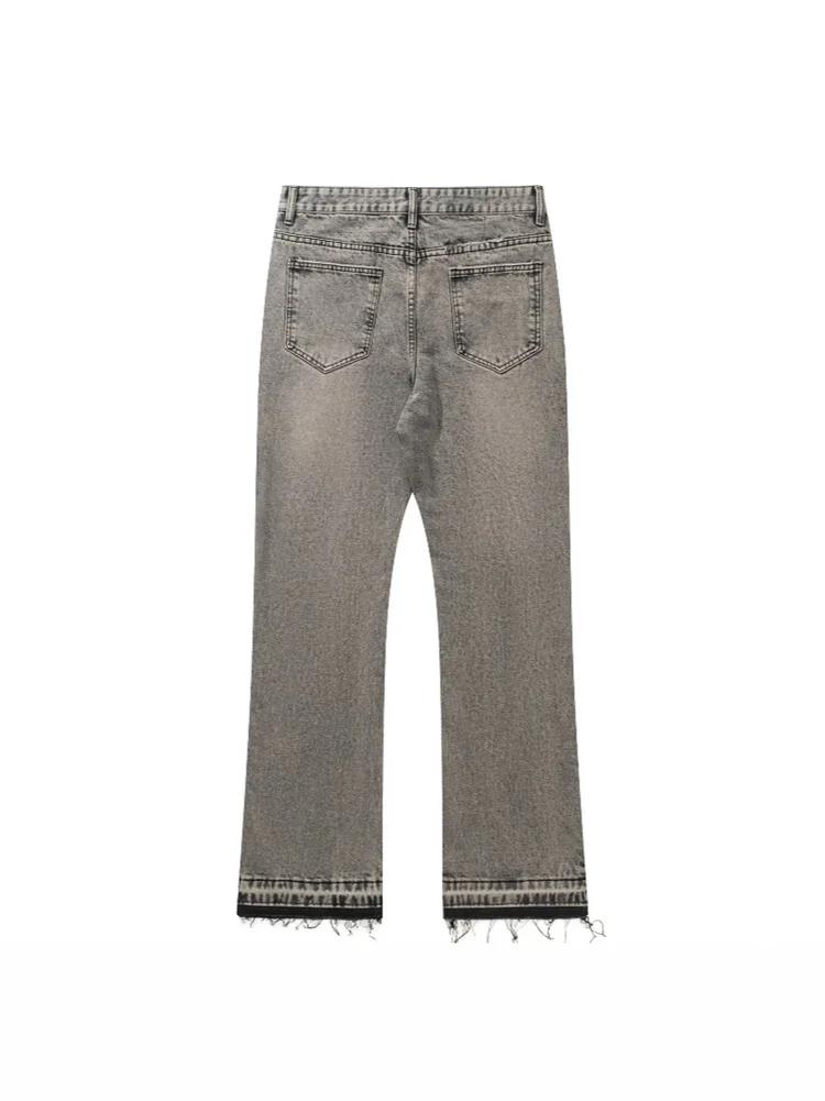 Flared Jeans
